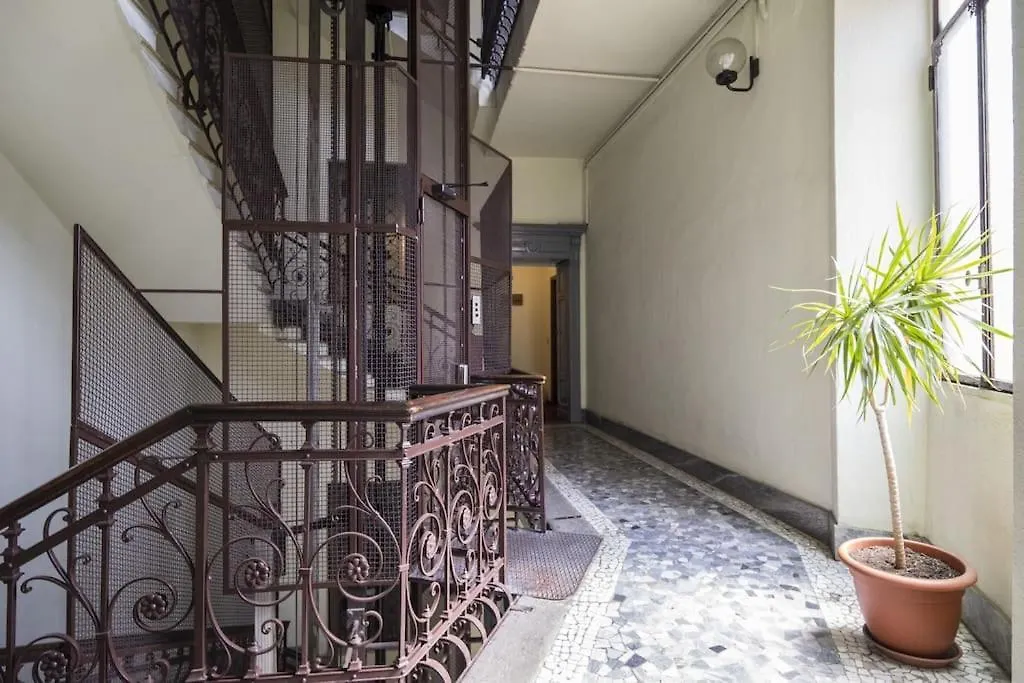 Cadorna Modern Apartment In The City Centre ミラノ
