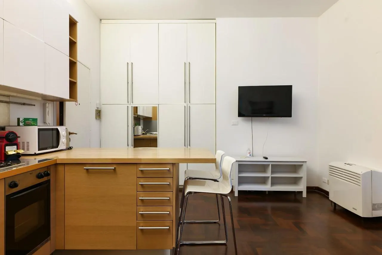 Cadorna Modern Apartment In The City Centre ミラノ