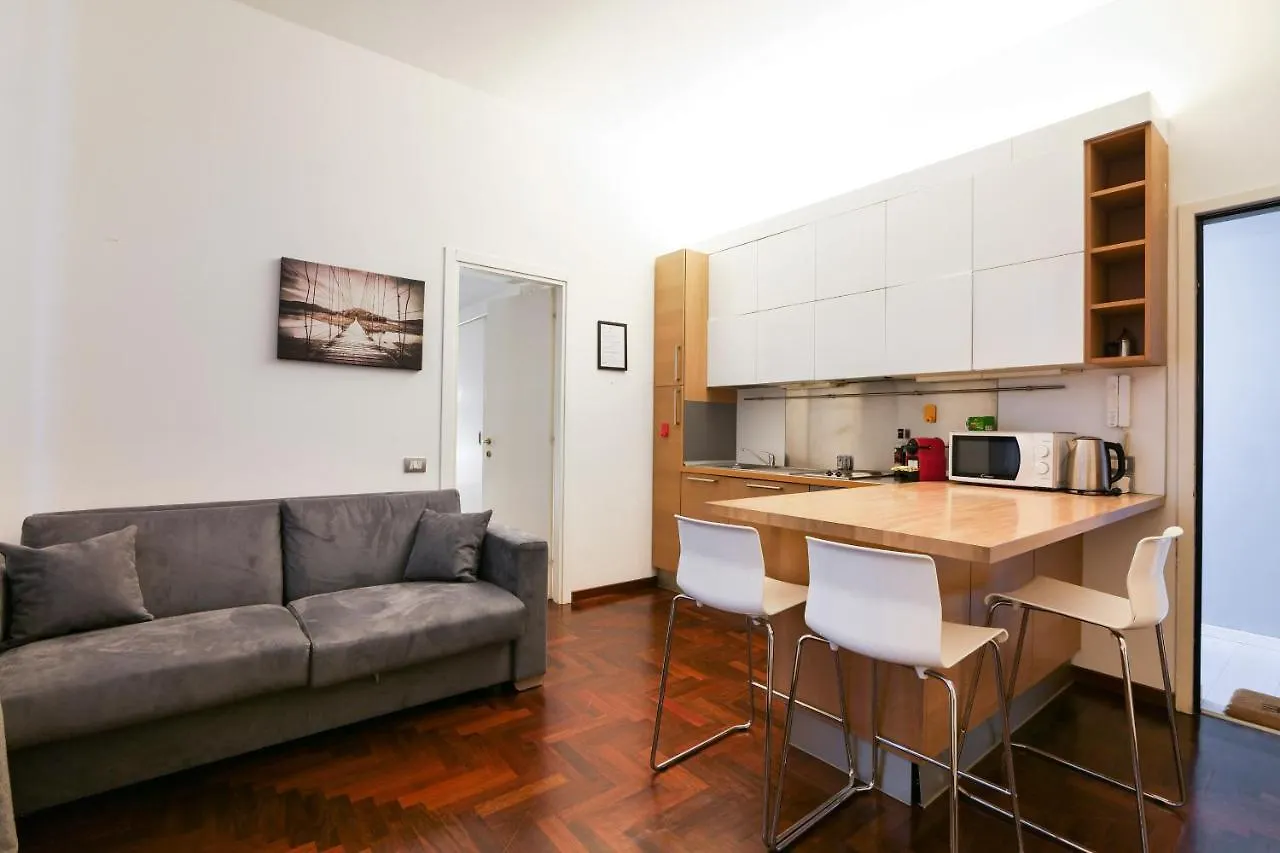 Cadorna Modern Apartment In The City Centre ミラノ イタリア