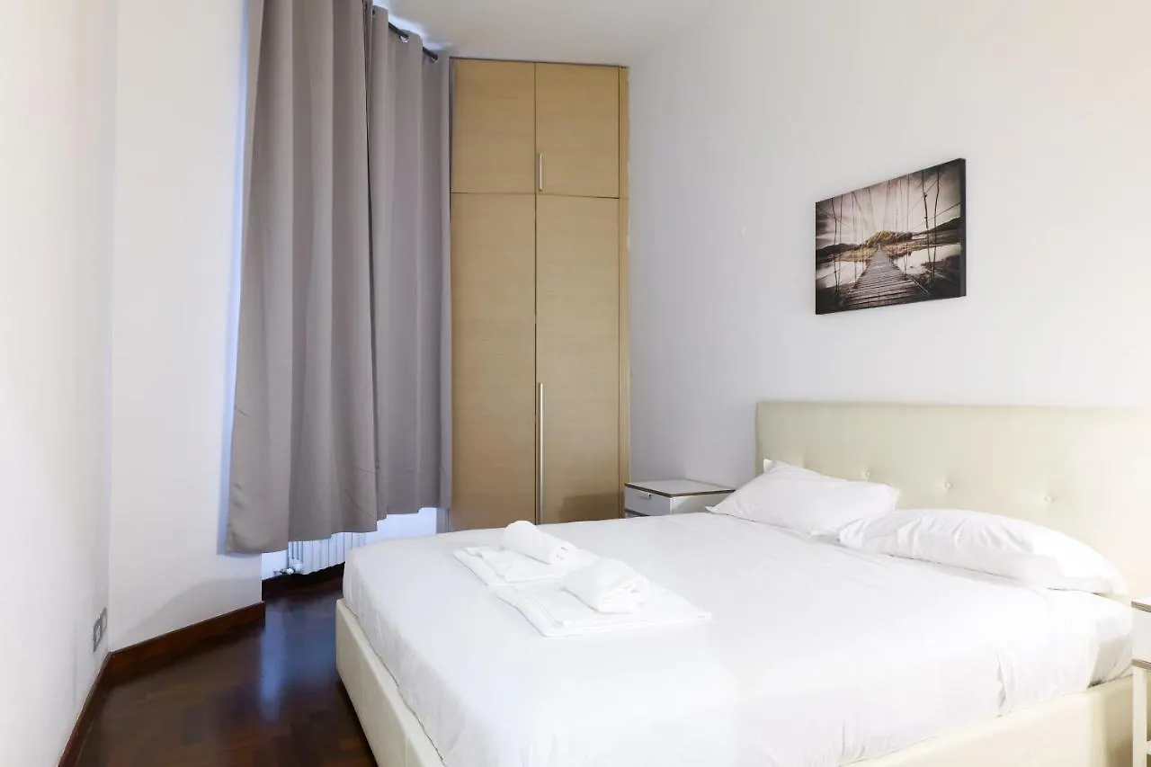 Cadorna Modern Apartment In The City Centre ミラノ
