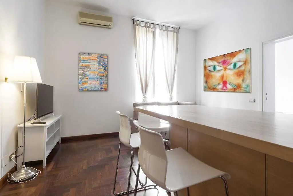 Cadorna Modern Apartment In The City Centre ミラノ