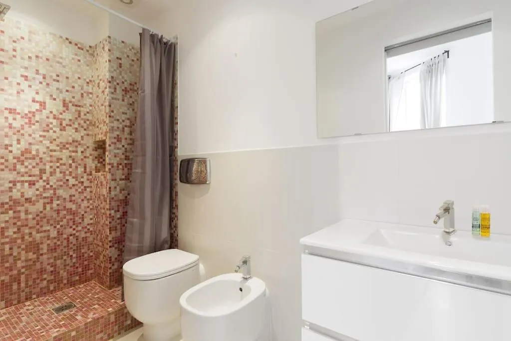 Cadorna Modern Apartment In The City Centre ミラノ イタリア