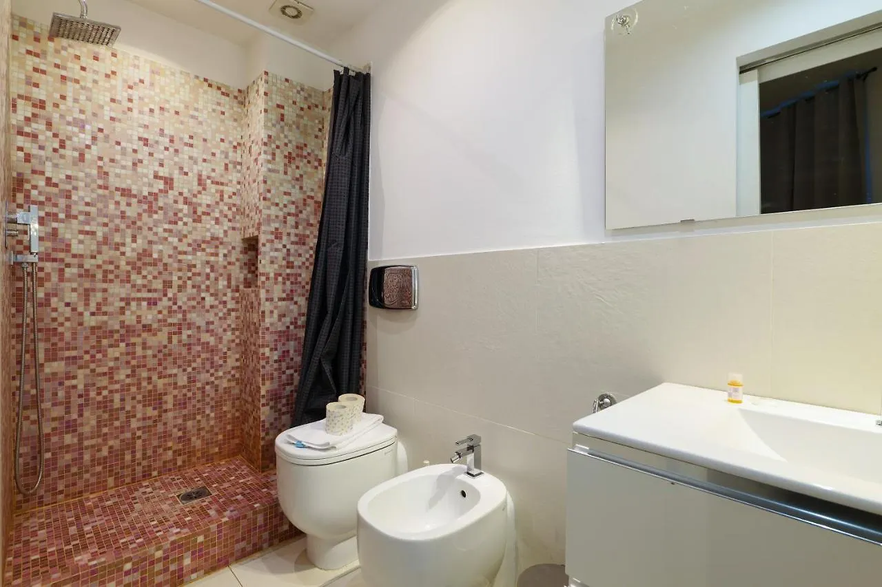 Cadorna Modern Apartment In The City Centre ミラノ